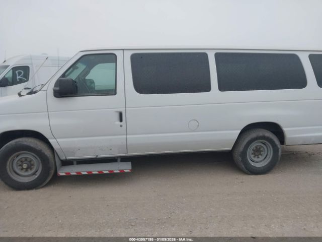 Ford E-350 Xl Image 9
