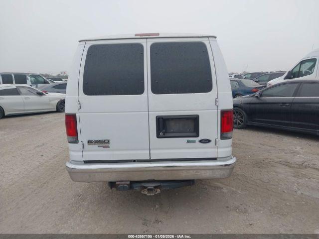 Ford E-350 Xl Image 10