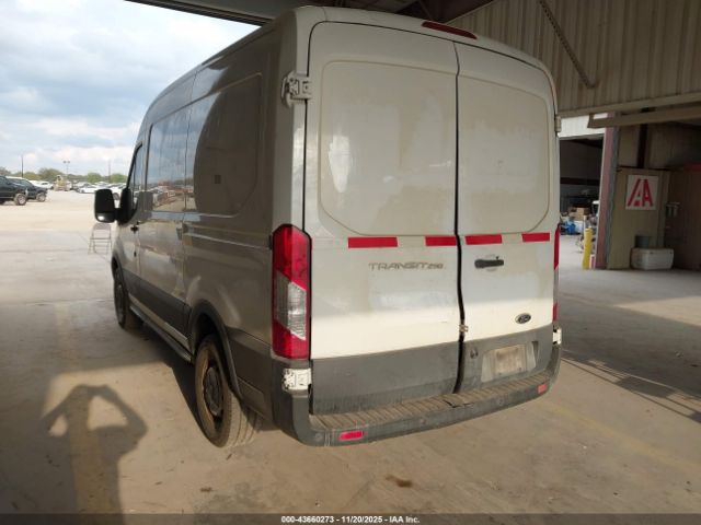 Ford Transit Image 3