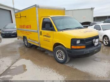  Salvage General Motors Savana Cutaway