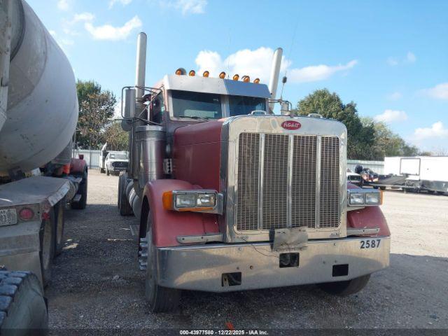  Salvage Peterbilt 379