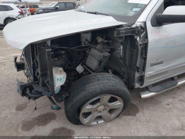 Chevrolet Silverado 1500 1lt Image 11