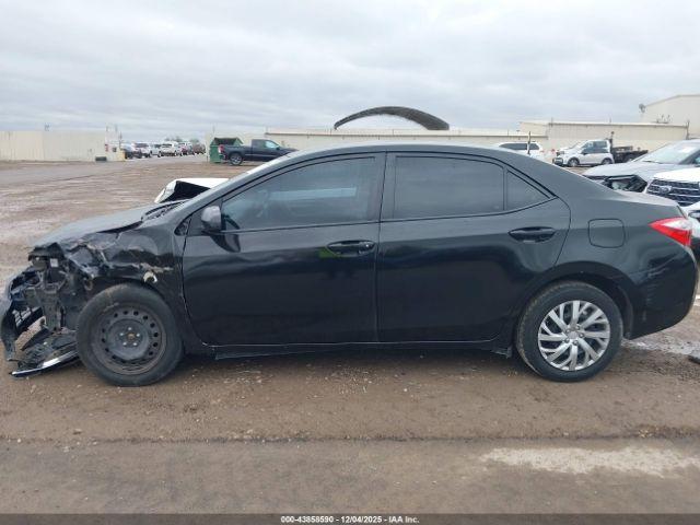 Toyota Corolla Le Image 15