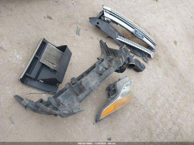 Ford Explorer Image 12