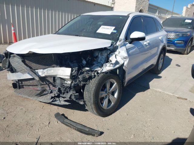 Kia Sorento Lx Image 3