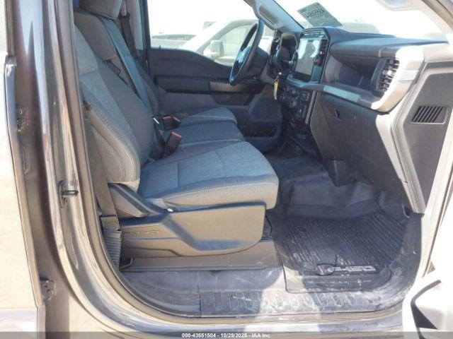 Ford F-150 Xl Image 8