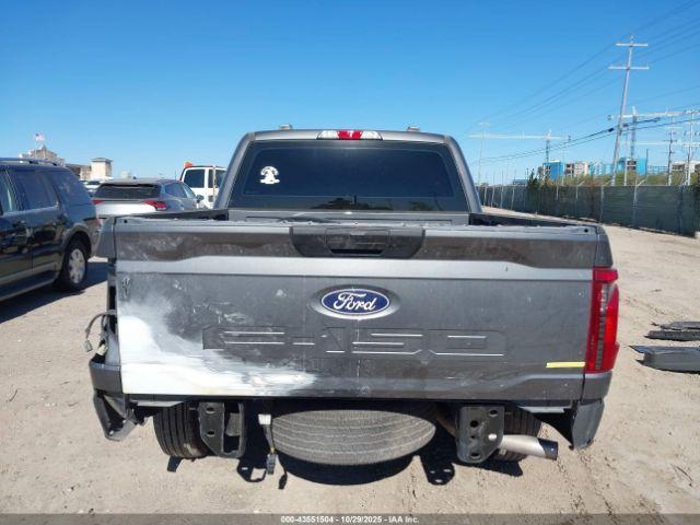 Ford F-150 Xl Image 13