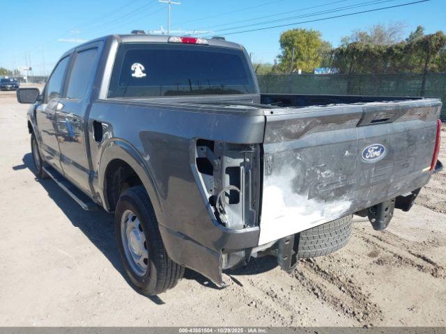 Ford F-150 Xl Image 16