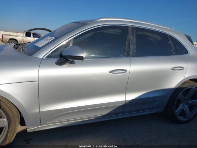 Porsche Macan Image 17