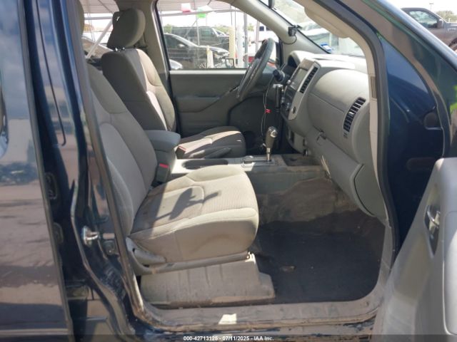 Nissan Frontier Sv Image 8