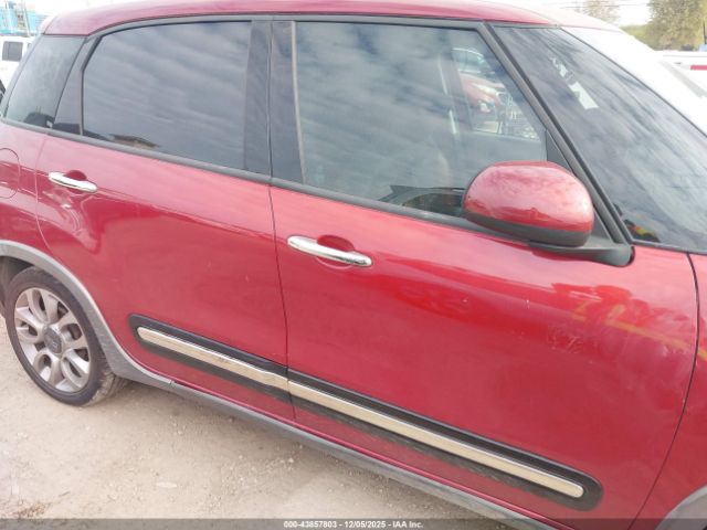 FIAT 500L Trekking Image 15