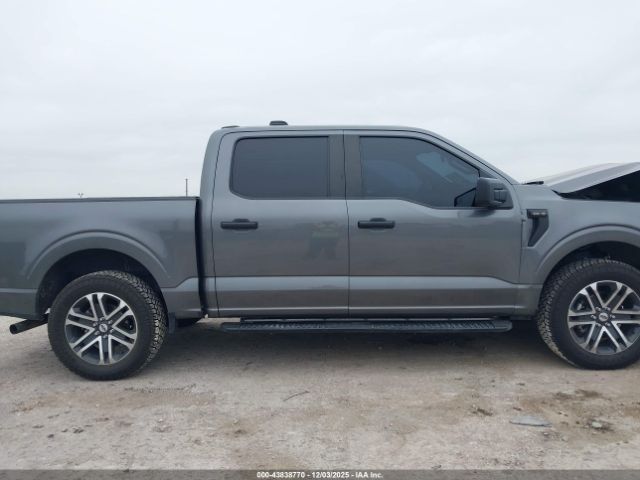 Ford F-150 Xl Image 14