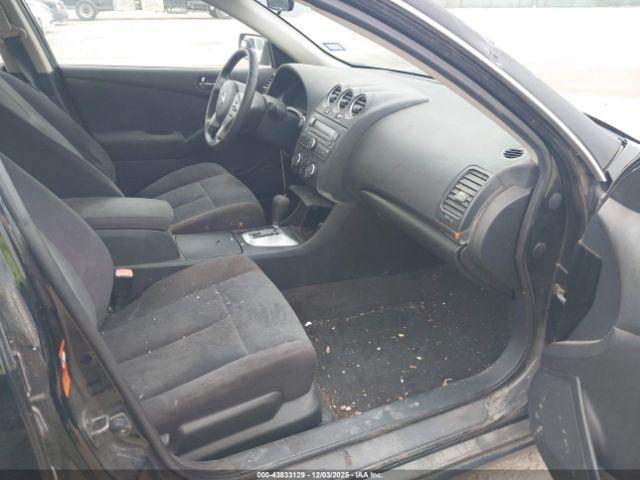 Nissan Altima 2.5 S Image 14