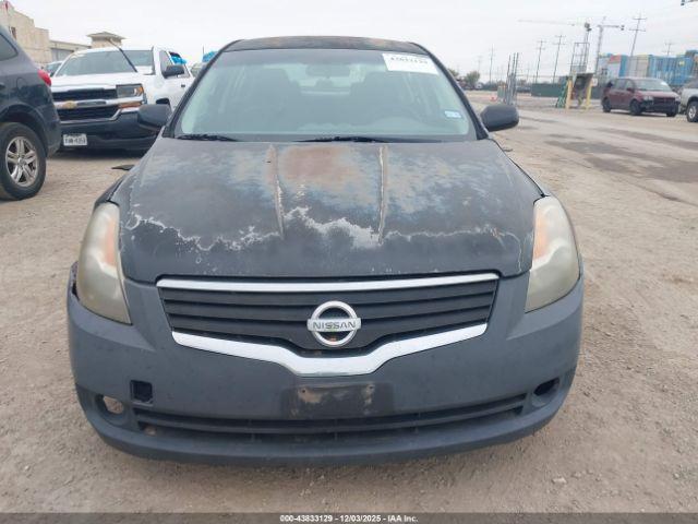 Nissan Altima 2.5 S Image 3