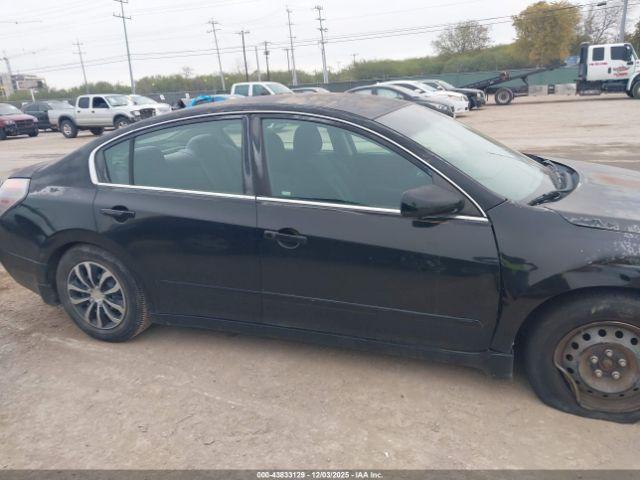 Nissan Altima 2.5 S Image 8