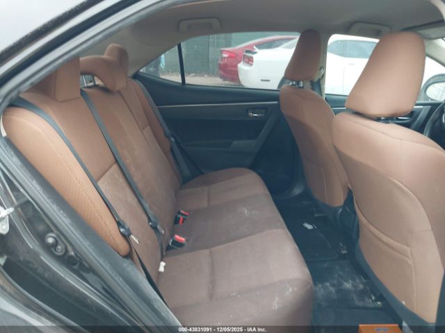 Toyota Corolla Le Image 17