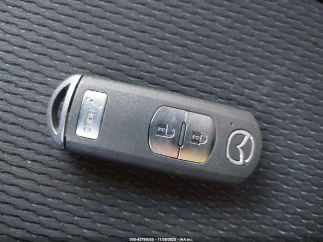 Mazda Cx Sport Image 10