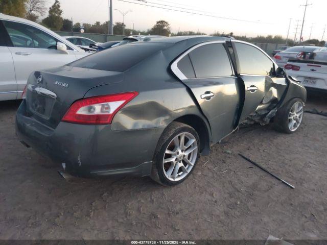 Nissan Maxima 3.5 Sv Image 3