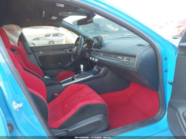 Honda Civic Touring Image 16