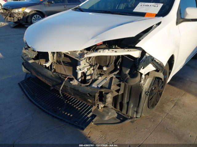 Toyota Corolla Le Image 7