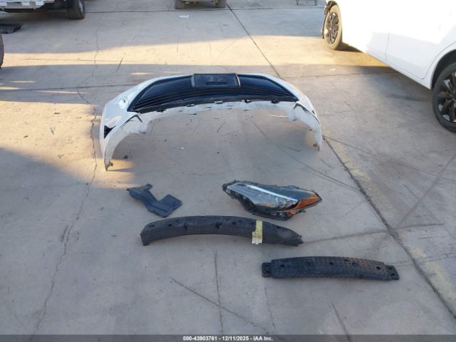 Toyota Corolla Le Image 11