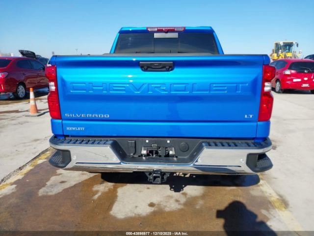 Chevrolet Silverado 1500 2wd  Short Bed Lt Image 12