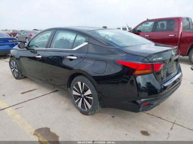 Nissan Altima Sv Fwd Image 16