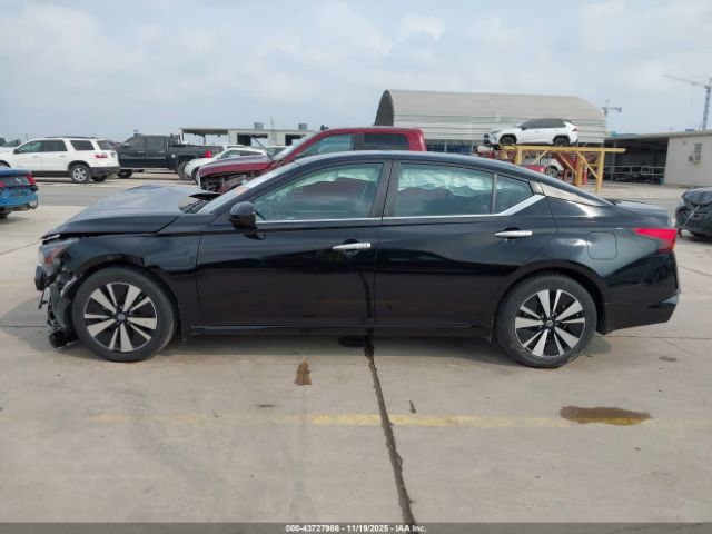 Nissan Altima Sv Fwd Image 7