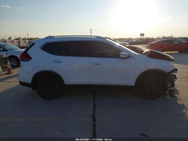 Nissan Rogue S Image 16