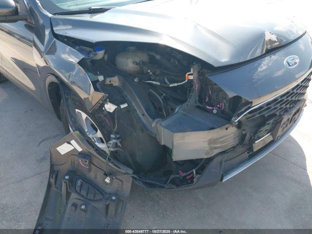 Ford Escape Se Image 4