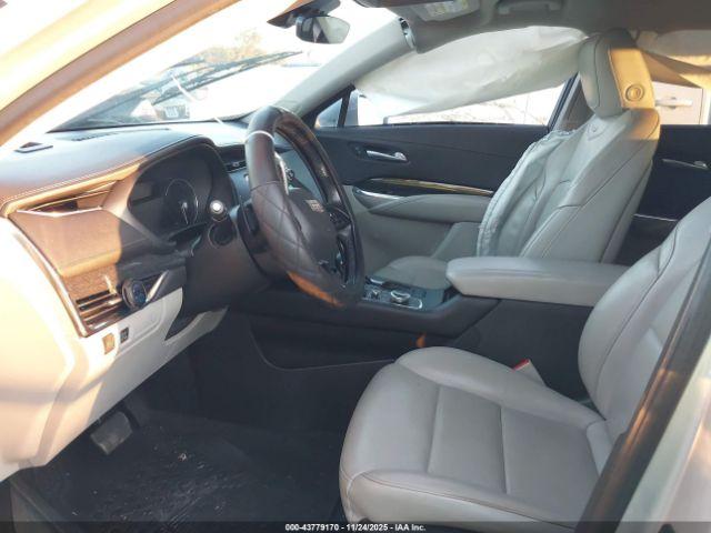 Cadillac XT4 Premium Luxury Image 5