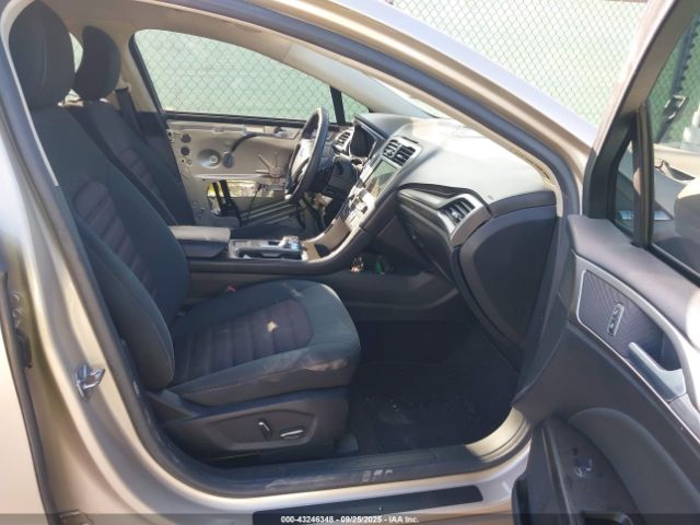 Ford Fusion Se Image 5