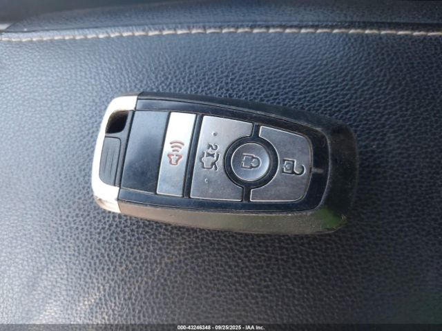 Ford Fusion Se Image 2