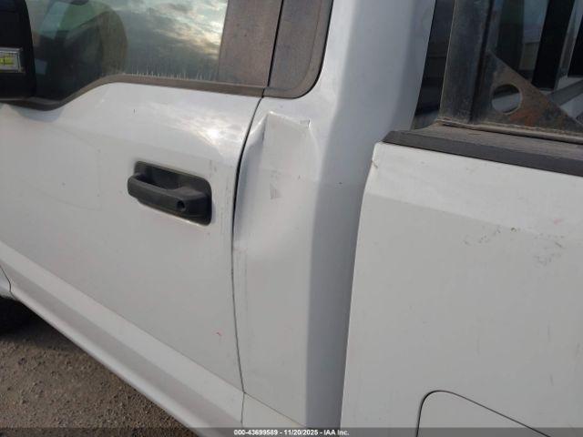 Ford F-250 Xl Image 11