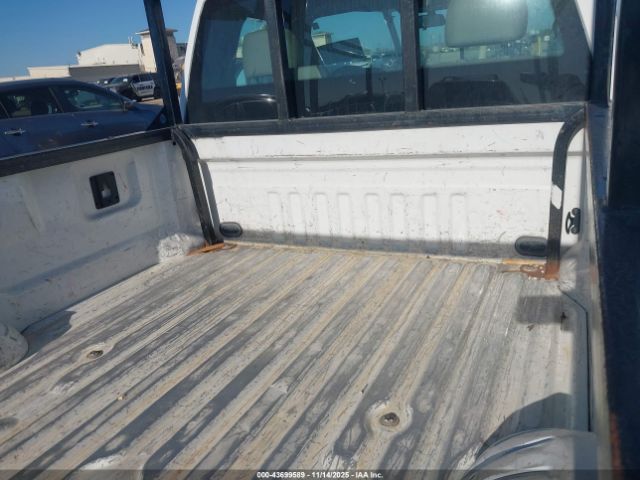 Ford F-250 Xl Image 2