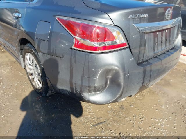 Nissan Altima 2.5 S Image 4