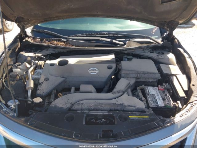 Nissan Altima 2.5 S Image 8