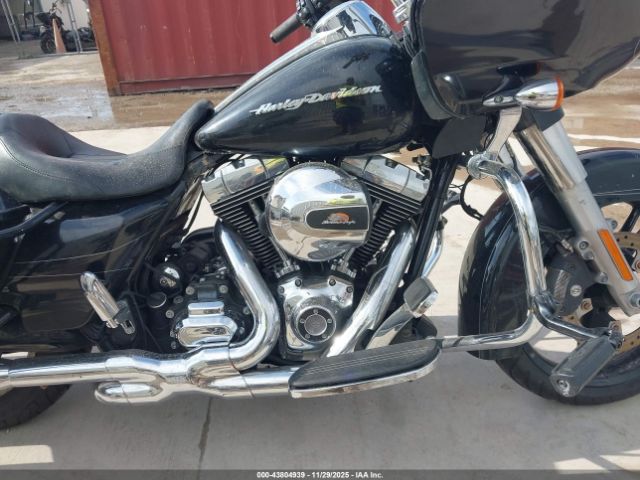 Harley-Davidson Fltrxs Road Glide Special Image 13