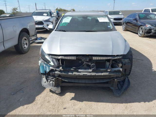 Nissan Altima Sl Fwd Image 7