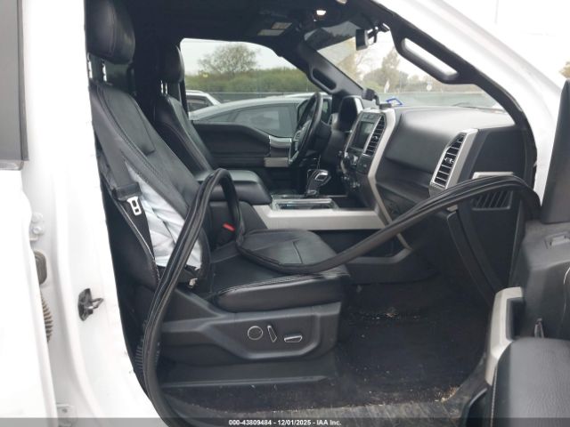 Ford F-150 Lariat Image 4