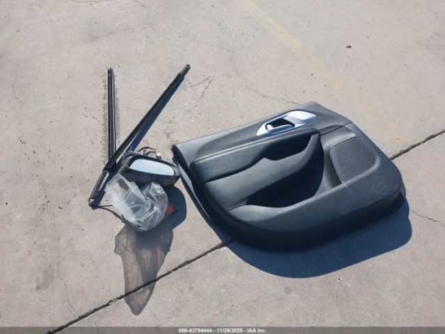 Chrysler Pacifica Touring Plus Image 8