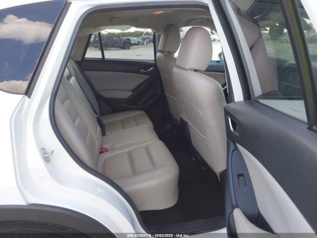 Mazda Cx Grand Touring Image 3