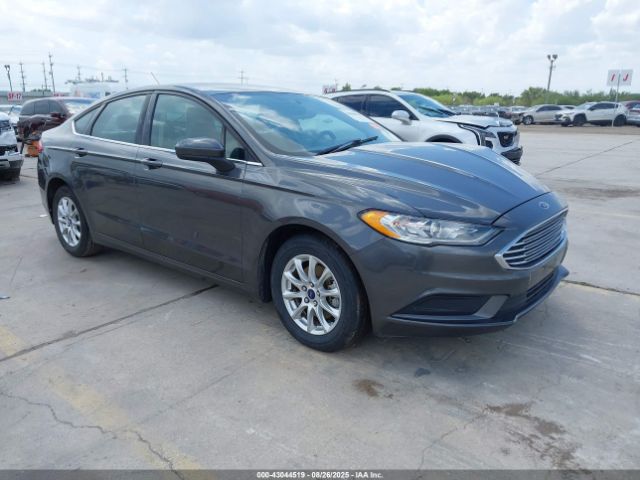 Ford Fusion S Image 1