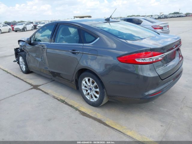 Ford Fusion S Image 11