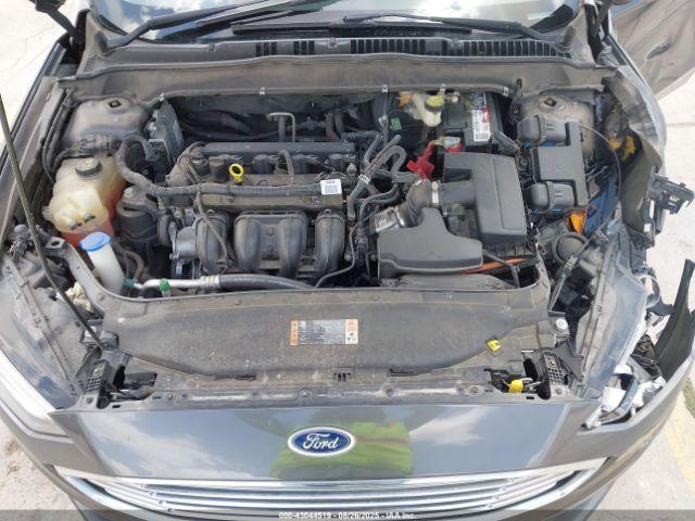 Ford Fusion S Image 8