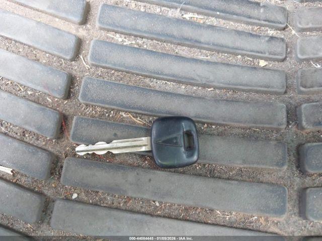 Pontiac Vibe Image 2