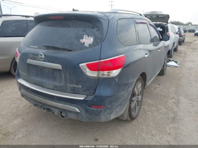 Nissan Pathfinder Platinum Image 3