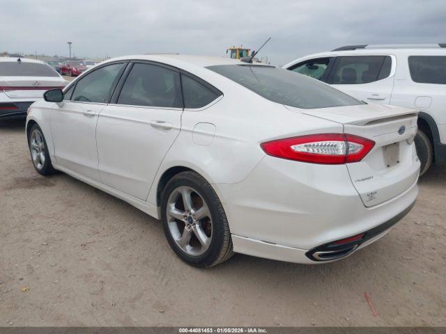 Ford Fusion Se Image 8