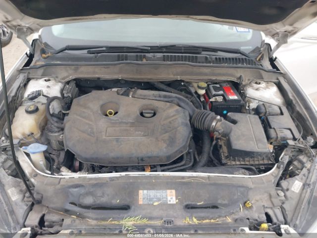 Ford Fusion Se Image 10