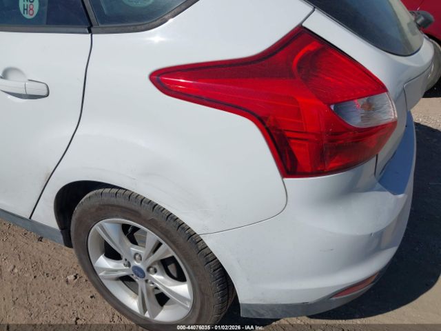 Ford Focus Se Image 8